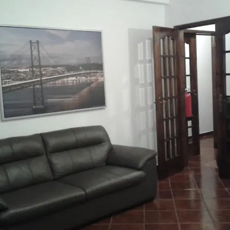 Aires-ferias Em Lägenhet Peniche