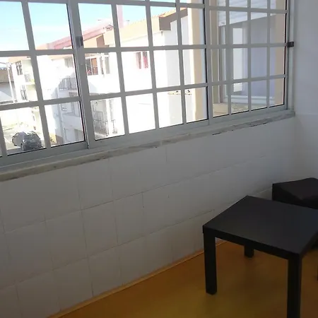 Aires-férias Em * Peniche